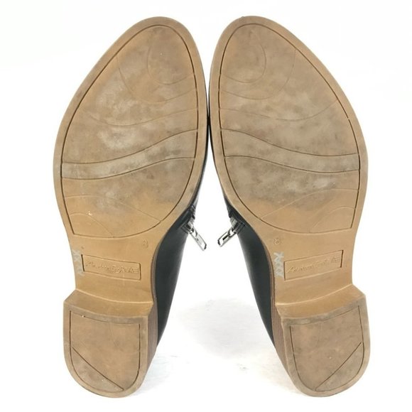 AE shoes - Picture 7 of 8